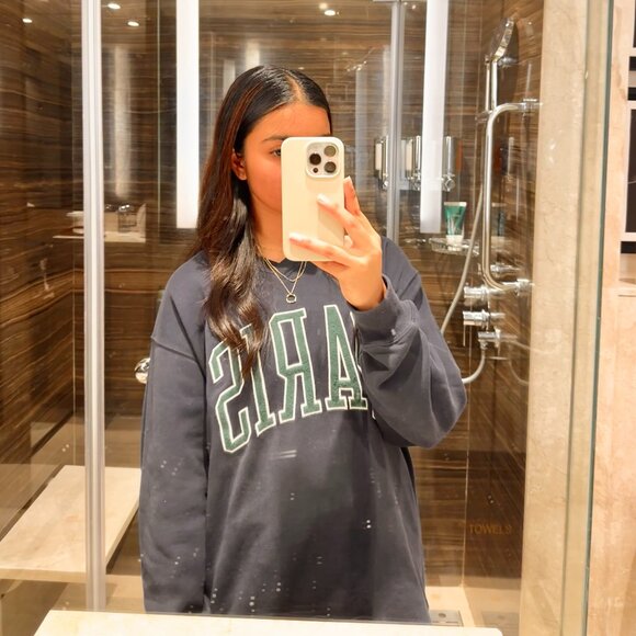 Meet your Posher, Shivani - Picture 1 of 1